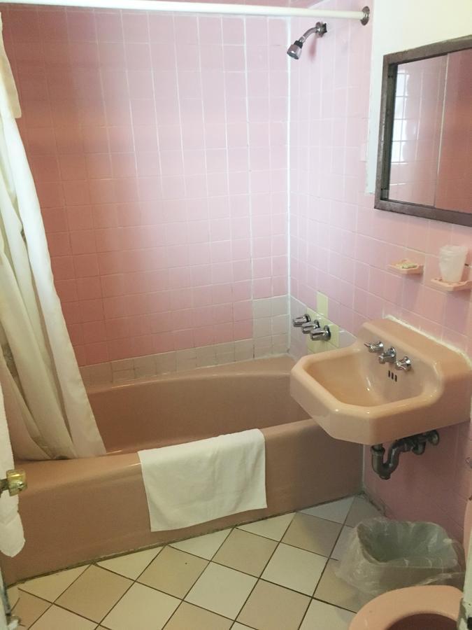 Village Motel Ellenville Ngoại thất bức ảnh