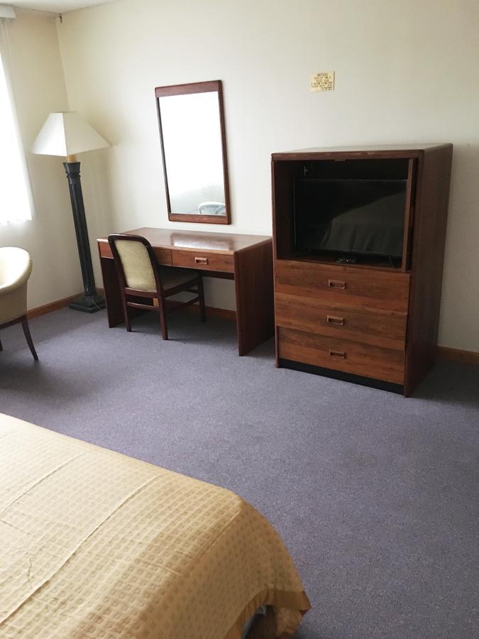 Village Motel Ellenville Ngoại thất bức ảnh