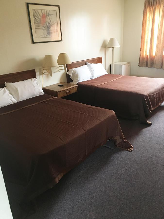 Village Motel Ellenville Ngoại thất bức ảnh